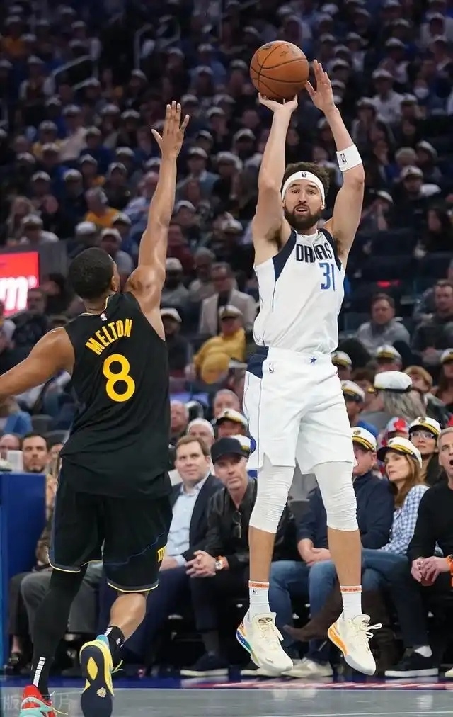 om, 而且汤普森, 很少