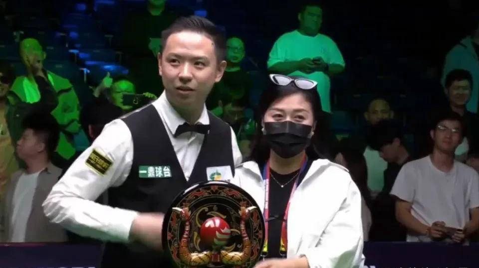 晋级决赛, 他与加里威, 分获胜 晋级决赛, 他与加里威, 分获胜