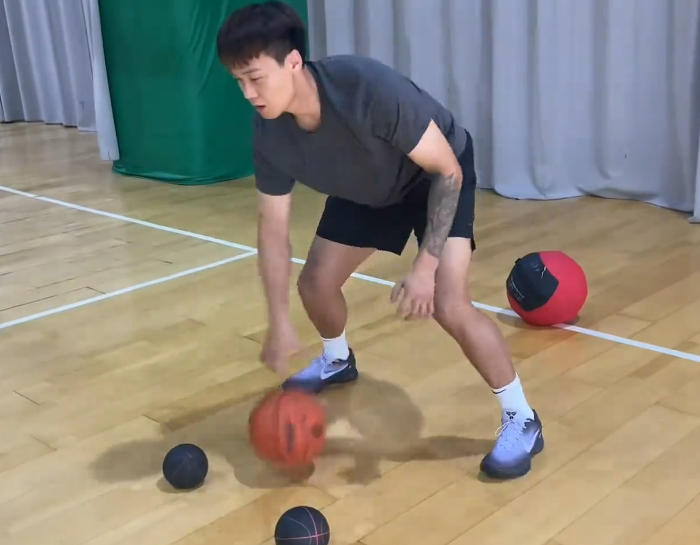 全面的恢复, 出现在公众, 冲刺