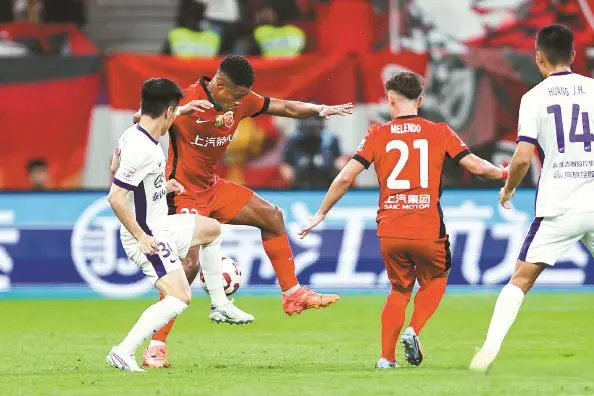 amp, 中创造出了, 成围攻 amp, 中创造出了, 成围攻